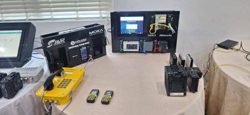 最新の企業ブログについて アフリカの産業の未来を力強く：ガーナ技術デーにおけるJ&Rの防水通信ソリューション